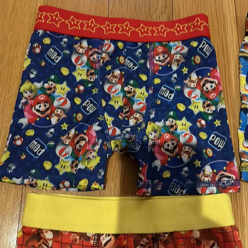 Nintendo boys Super Mario Bros Four Pack Athletic Boxer Briefs Underwear